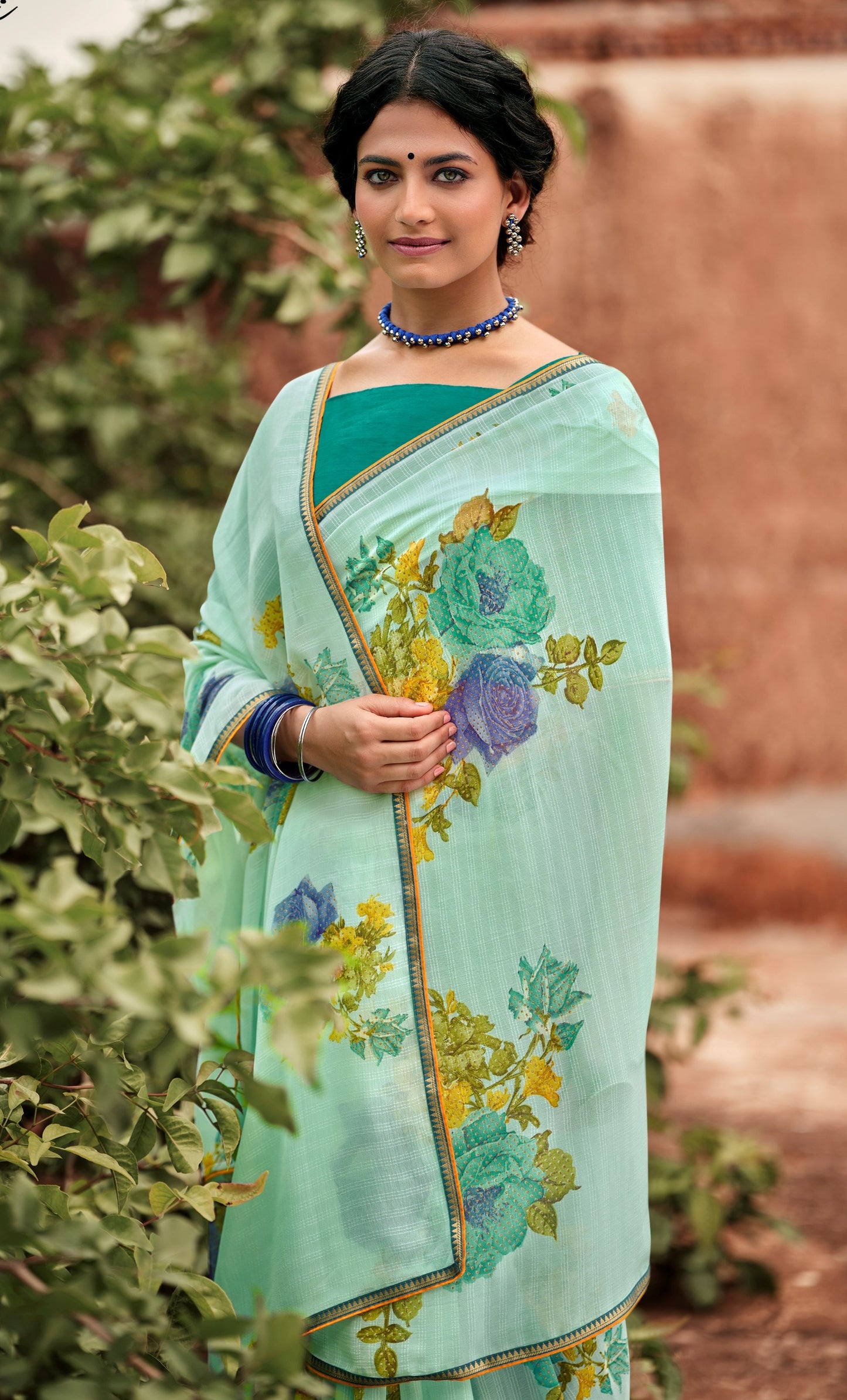 Beautiful Naina Firozi Georgette Self Design & Foil Printed Saree